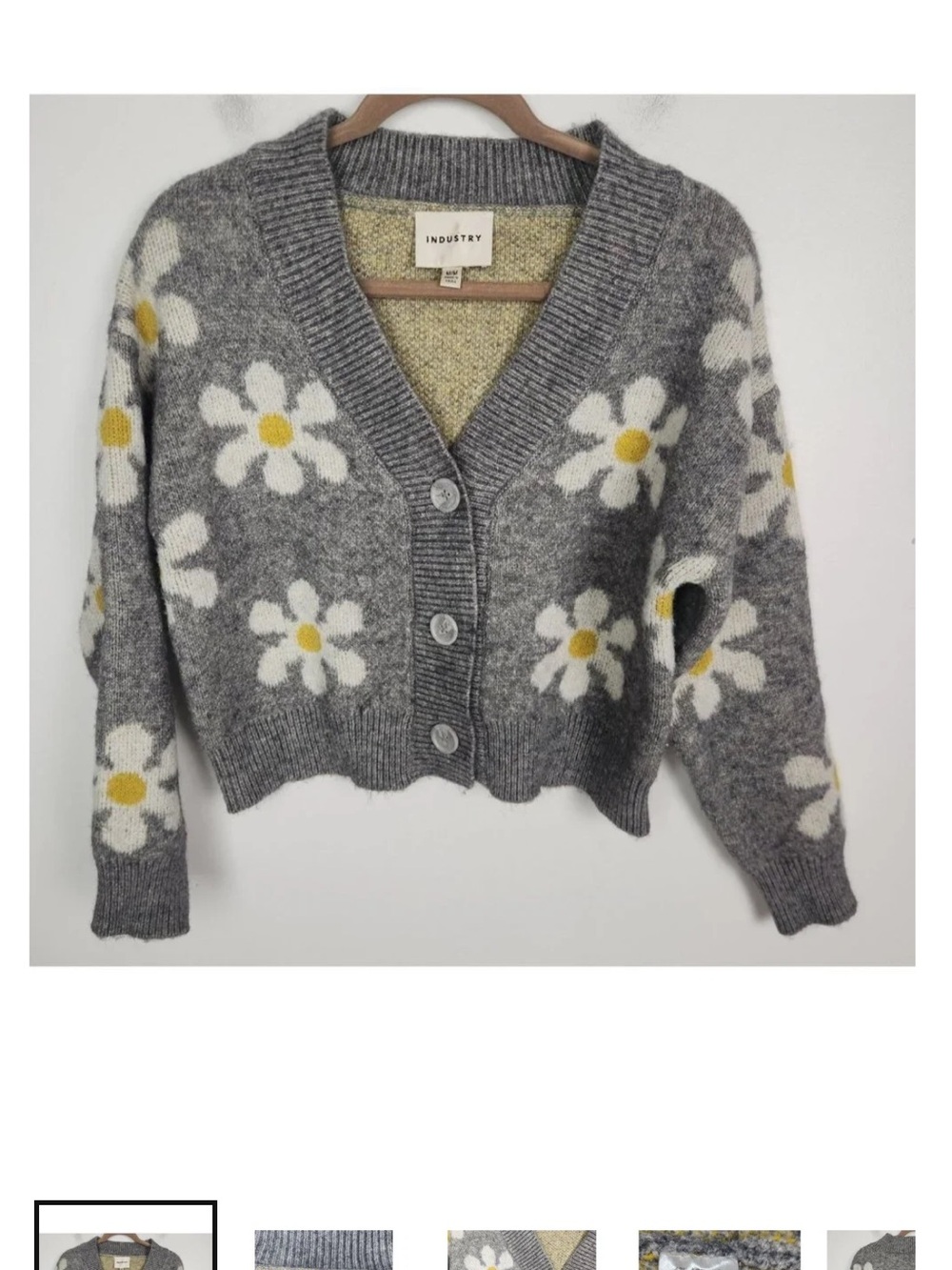 INDUSTRY Gray Daisy V-Neck Button-Front Cardigan